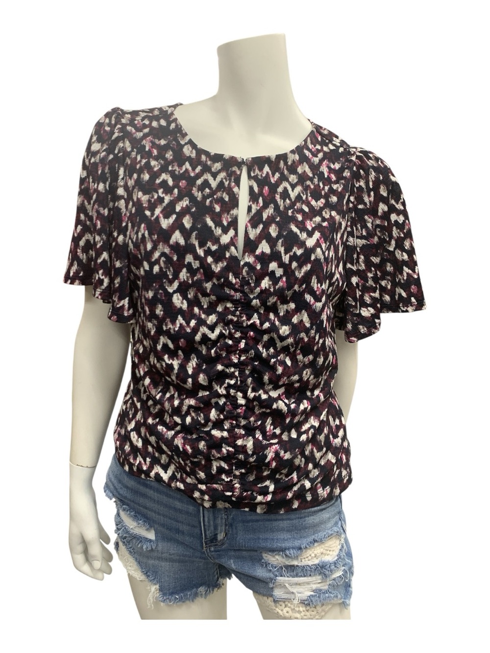 Women's Black & Pink Patterned Flutter Sleeve Top